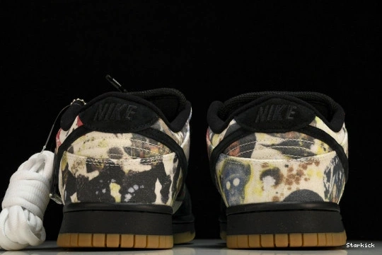 Supreme Dunk SB FD8778-001  Nike Low Rammellzee 0825